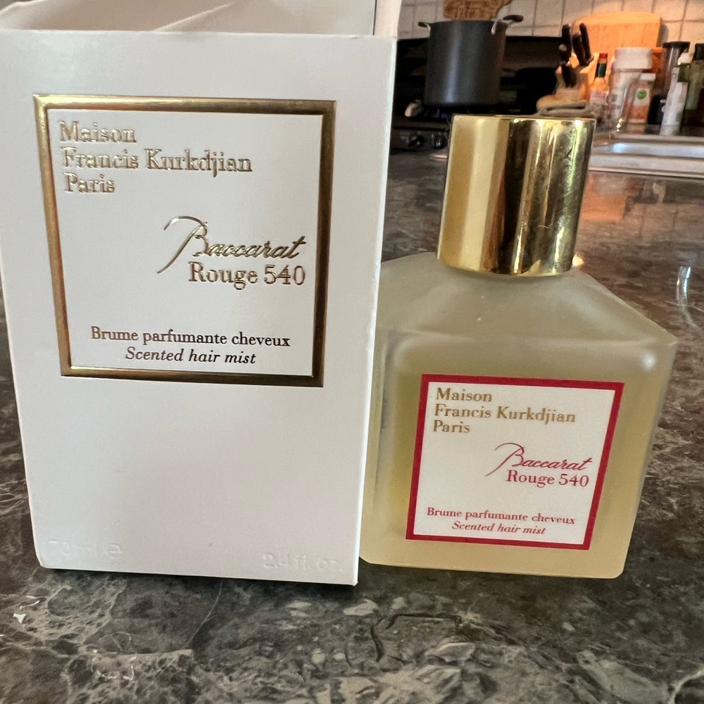 Maison Francis Kirkdjian baccarat rouge 540 hair mist